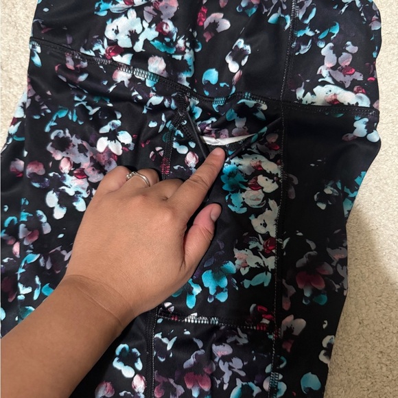 Athletic Works Women’s Performance Bike Shorts - Picture 5 of 16